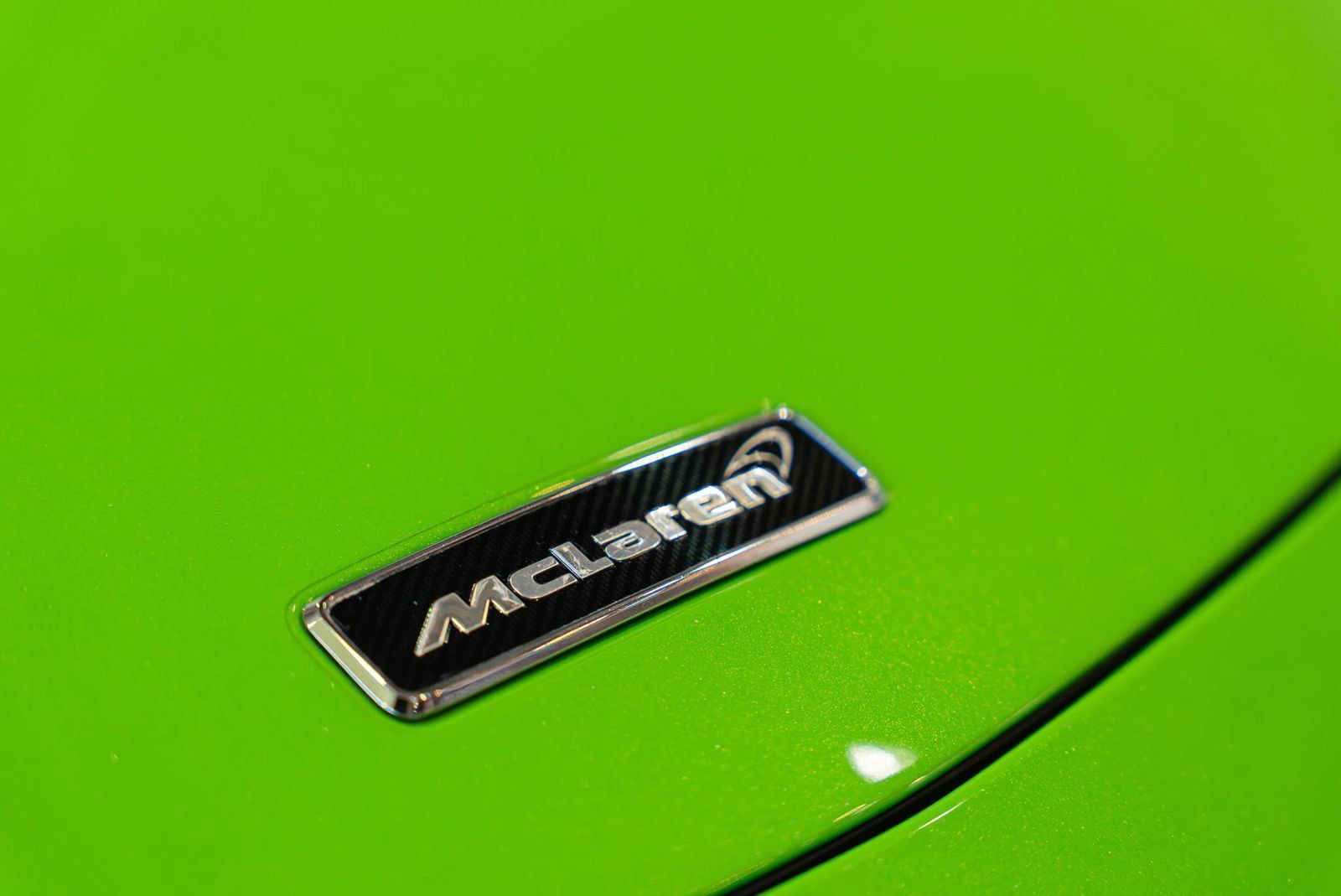Used 2016 McLaren 570S Coupe RWD image 6
