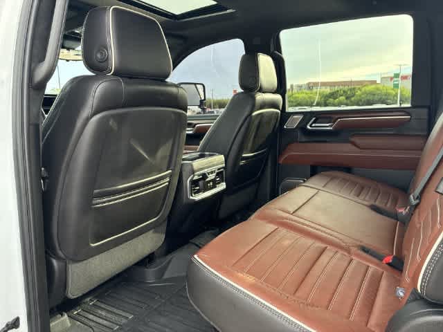 Used 2024 GMC Sierra 2500 Denali Ultimate AWD/4WD image 22
