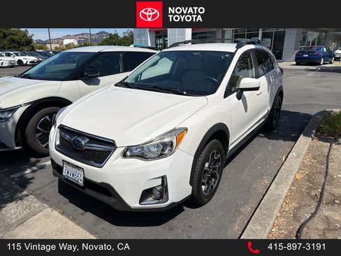 Used 2017 Subaru Crosstrek 2.0i Premium w/ Popular Package #2 AWD/4WD image 1