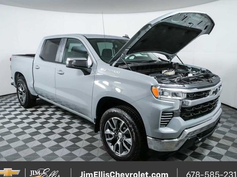 Used 2024 Chevrolet Silverado 1500 LT AWD/4WD image 30