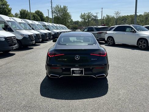 Certified 2025 Mercedes-Benz CLE 300 4MATIC Coupe image 7