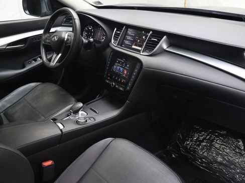 Used 2022 INFINITI QX50 Essential AWD/4WD image 10