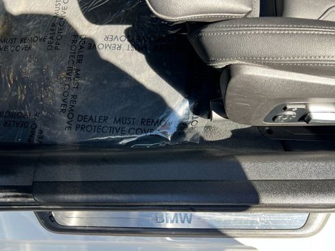 Used 2021 BMW 330i Sedan w/ Convenience Package image 25