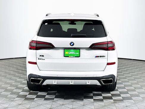 Used 2022 BMW X5 M50i w/ Parking Assistance Package AWD/4WD image 8