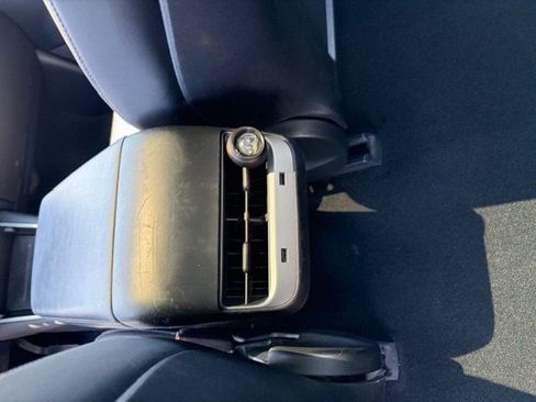 Used 2018 Tesla Model 3 Mid Range RWD image 17