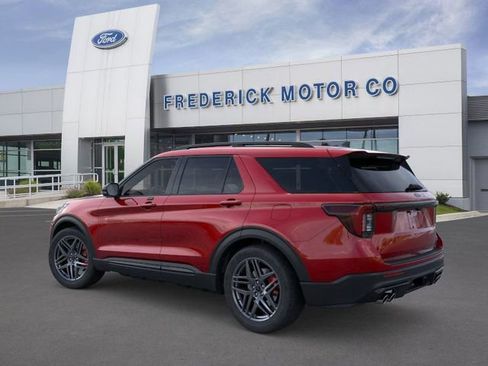 New 2026 Ford Explorer ST image 4