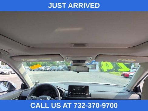 Used 2024 Honda CR-V EX image 19