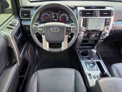 Used 2022 Toyota 4Runner SR5 Premium w/ Moonroof Package RWD image 16