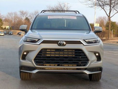 Certified 2025 Toyota Grand Highlander AWD Hybrid image 4