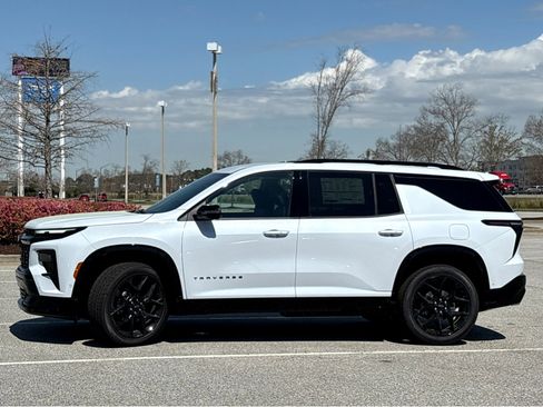 New 2026 Chevrolet Traverse RS FWD image 29