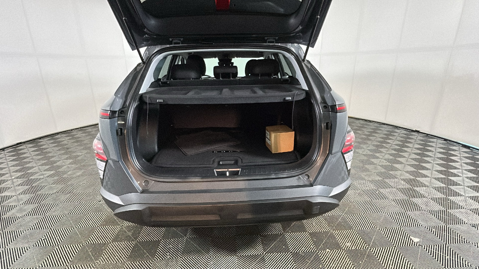 Used 2024 Hyundai Kona SEL AWD/4WD image 34