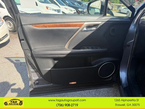 Used 2020 Lexus RX 450hL AWD w/ Premium Package image 8
