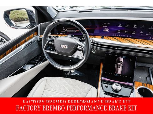 Used 2025 Cadillac Escalade Sport Platinum AWD/4WD image 15