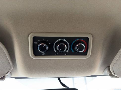 Used 2023 Chevrolet Express 3500 LS image 22