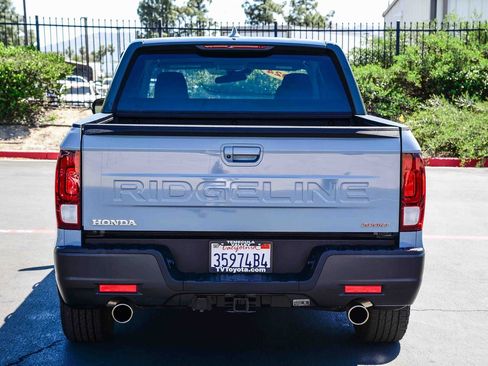 Used 2024 Honda Ridgeline Sport image 6