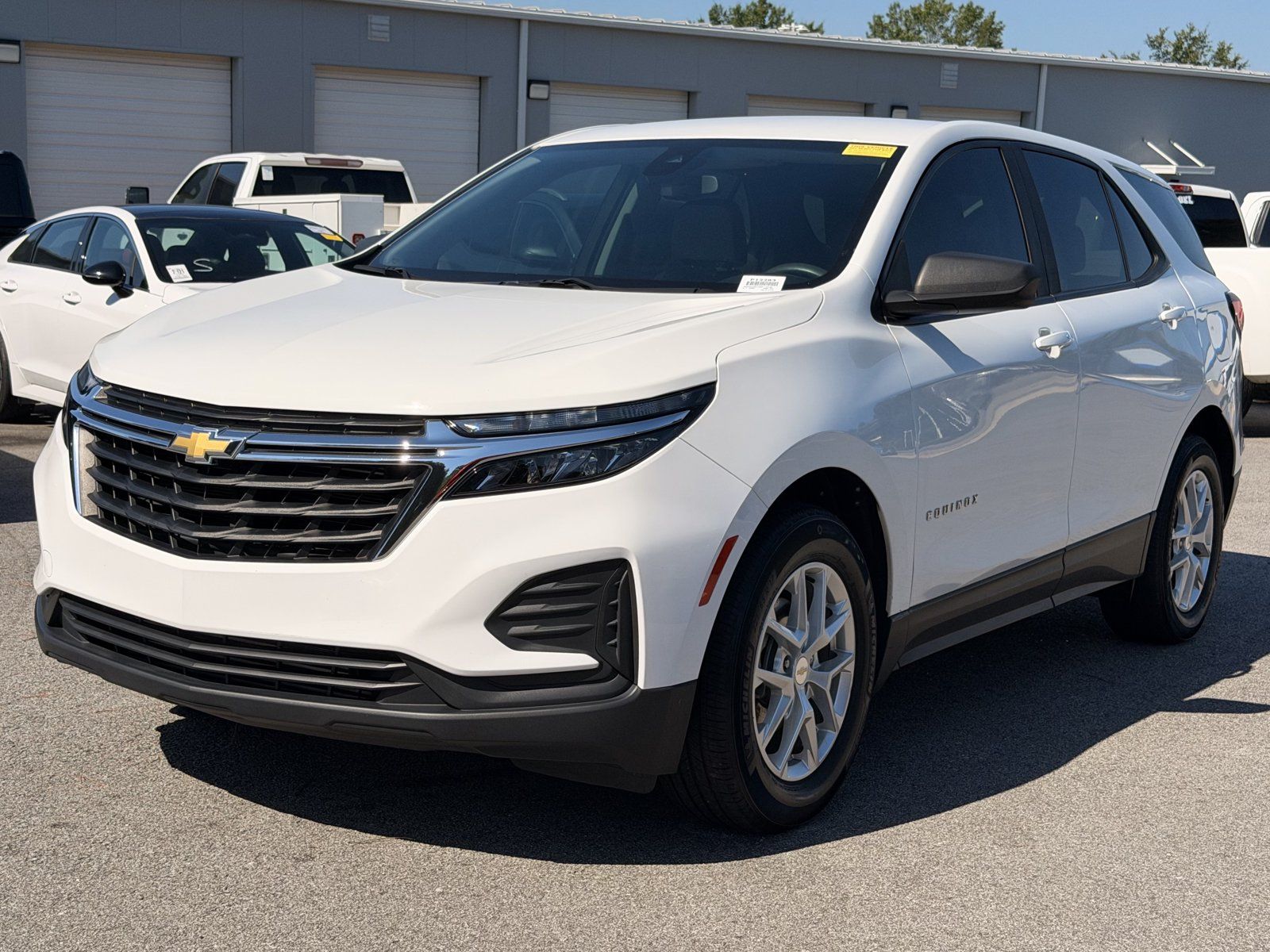 Used 2022 Chevrolet Equinox LS FWD image 7