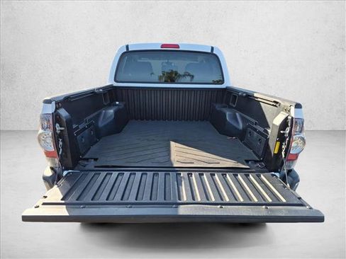 Used 2011 Toyota Tacoma 2WD Double Cab image 6