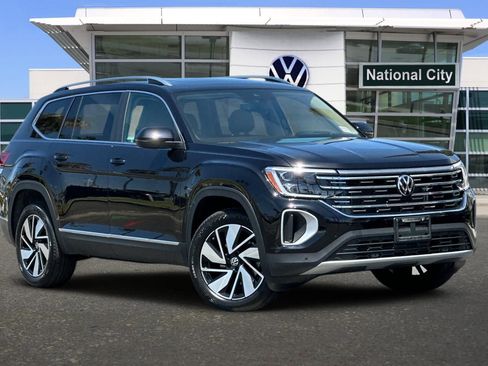 New 2026 Volkswagen Atlas SEL AWD/4WD image 2