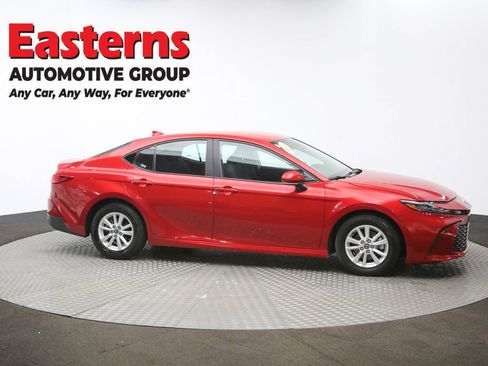 Used 2025 Toyota Camry LE FWD image 46