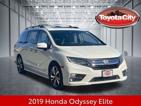 Used 2019 Honda Odyssey Elite image 1
