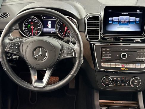 Used 2018 Mercedes-Benz GLS 550 4MATIC image 16