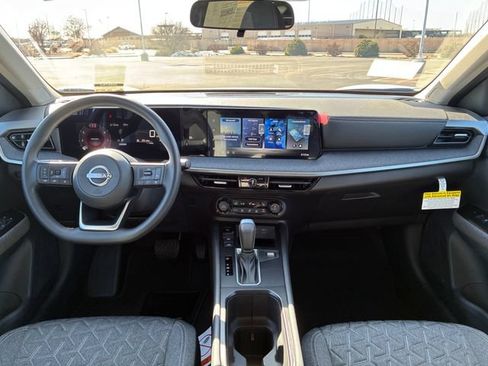 New 2026 Nissan Kicks SV w/ SV Premium Package FWD image 13