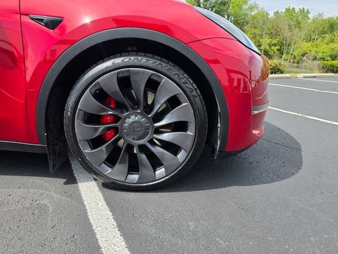 Used 2022 Tesla Model Y Performance AWD/4WD image 5