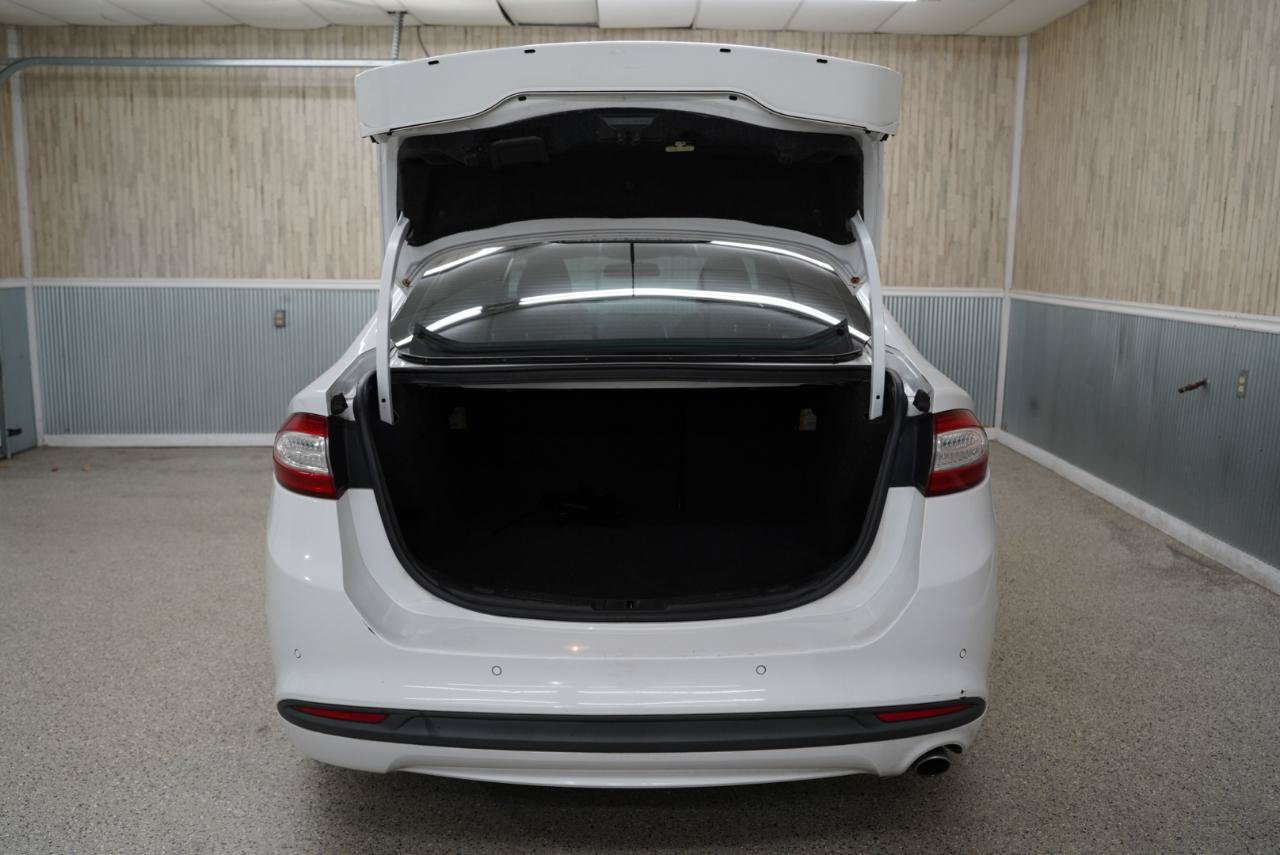 Used 2016 Ford Fusion SE FWD image 32