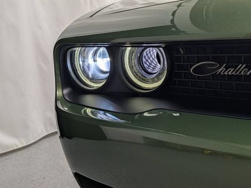 Used 2023 Dodge Challenger R/T Scat Pack RWD image 16