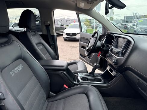 Used 2016 GMC Canyon SLE w/ All Terrain Package AWD/4WD image 27