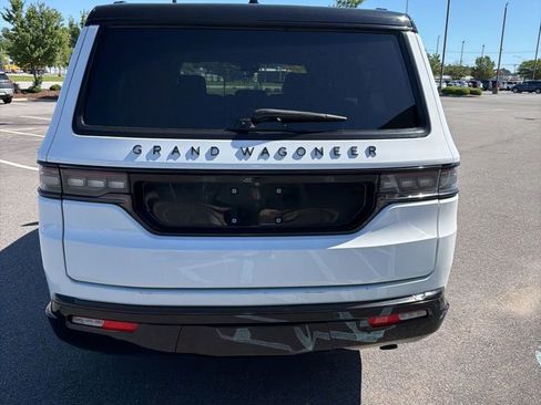 Used 2024 Jeep Grand Wagoneer L Series II w/ Quick Order Packagew 28T AWD/4WD image 4