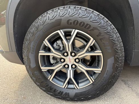 Used 2024 GMC Acadia AT4 w/ LPO, Floor Liner Package AWD/4WD image 7