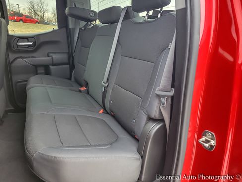 Certified 2019 Chevrolet Silverado 1500 Custom Trail Boss w/ Custom Convenience Package image 10