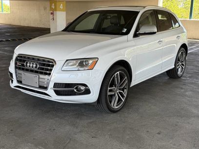 Used 2017 Audi SQ5 Premium Plus w/ Technology Package