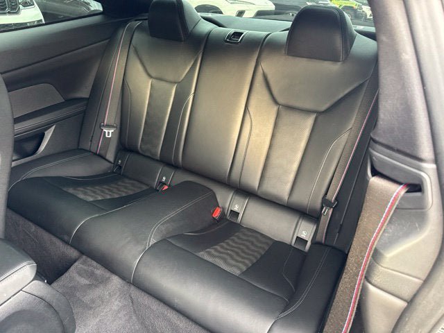 Used 2021 BMW M4 Competition w/ Executive Package RWD image 17