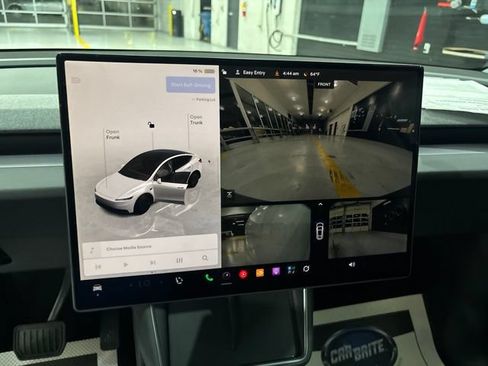 Used 2026 Tesla Model Y Long Range AWD/4WD image 31