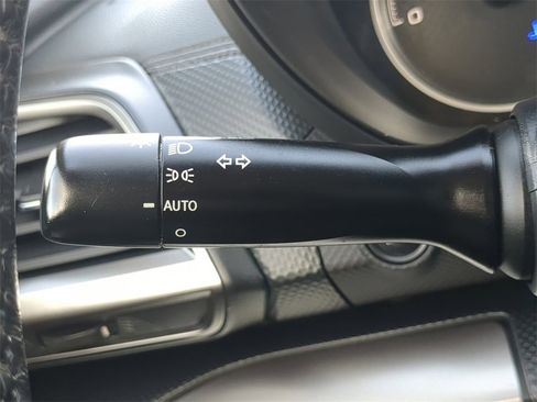 Used 2019 Subaru Forester Premium image 26