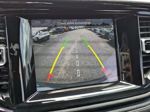 Used 2024 Dodge Durango SXT w/ SXT Blacktop Group AWD/4WD image 22