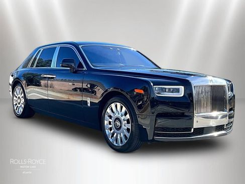 Used 2020 Rolls-Royce Phantom Sedan RWD image 2