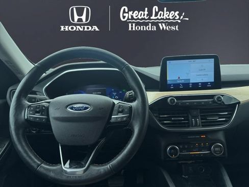 Used 2021 Ford Escape Titanium w/ Titanium Elite Package AWD/4WD image 10