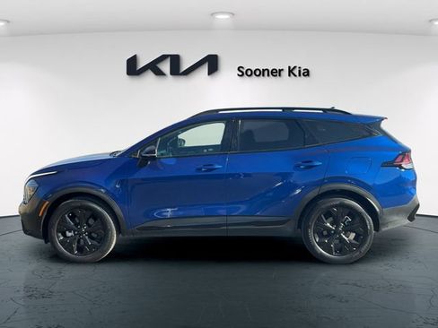 Used 2025 Kia Sportage X-Line w/ Premium Package AWD/4WD image 3