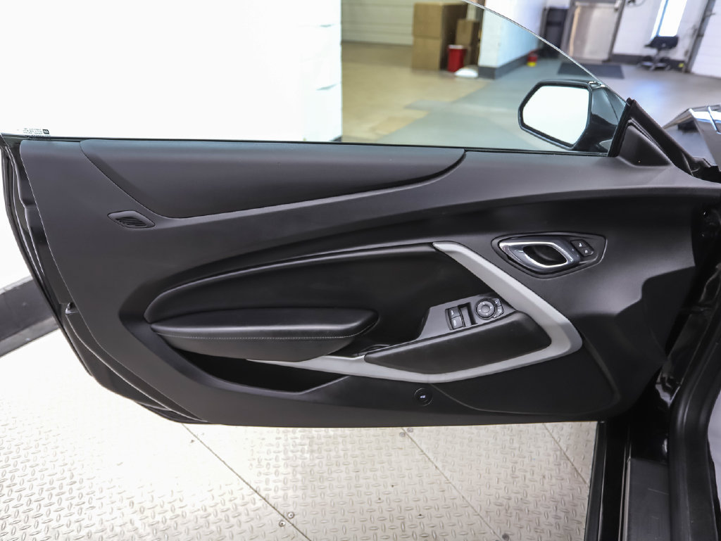 Used 2018 Chevrolet Camaro LT w/ RS Package RWD image 9