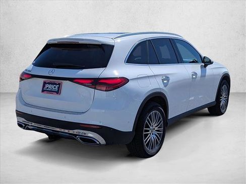 Used 2024 Mercedes-Benz GLC 300 image 5