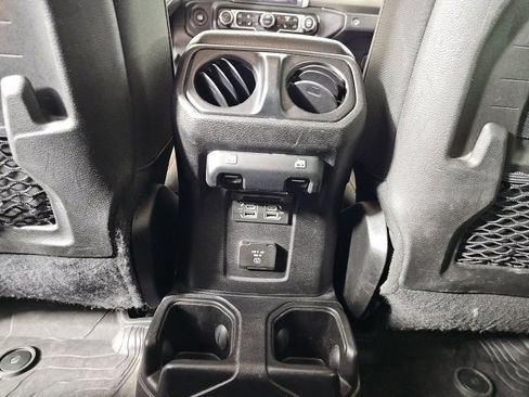 Certified 2019 Jeep Wrangler Unlimited Rubicon image 26