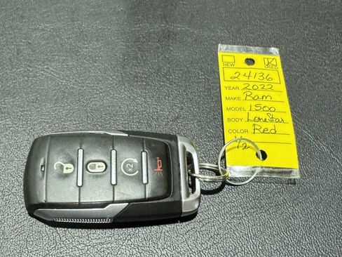 Used 2022 RAM 1500 Big Horn AWD/4WD image 45