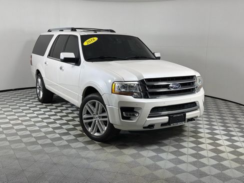 Used 2016 Ford Expedition EL Limited w/ Equipment Group 301A AWD/4WD image 2