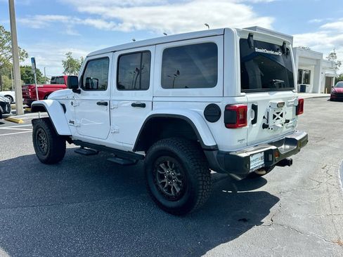 Used 2023 Jeep Wrangler Unlimited Rubicon 392 AWD/4WD image 7
