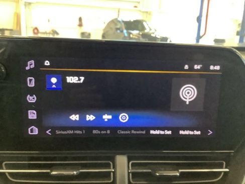 Used 2024 Chevrolet Trax LT w/ Driver Confidence Package FWD image 26