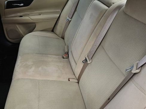 Used 2015 Nissan Altima 2.5 SV image 15
