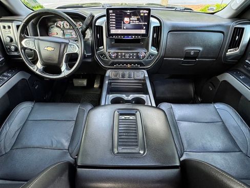Used 2018 Chevrolet Silverado 1500 LTZ Z71 w/ LTZ Plus Package AWD/4WD image 10